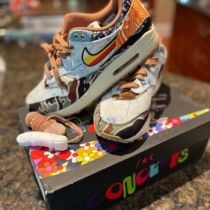 Nike air max 1 Sp size 10 - like new worn once